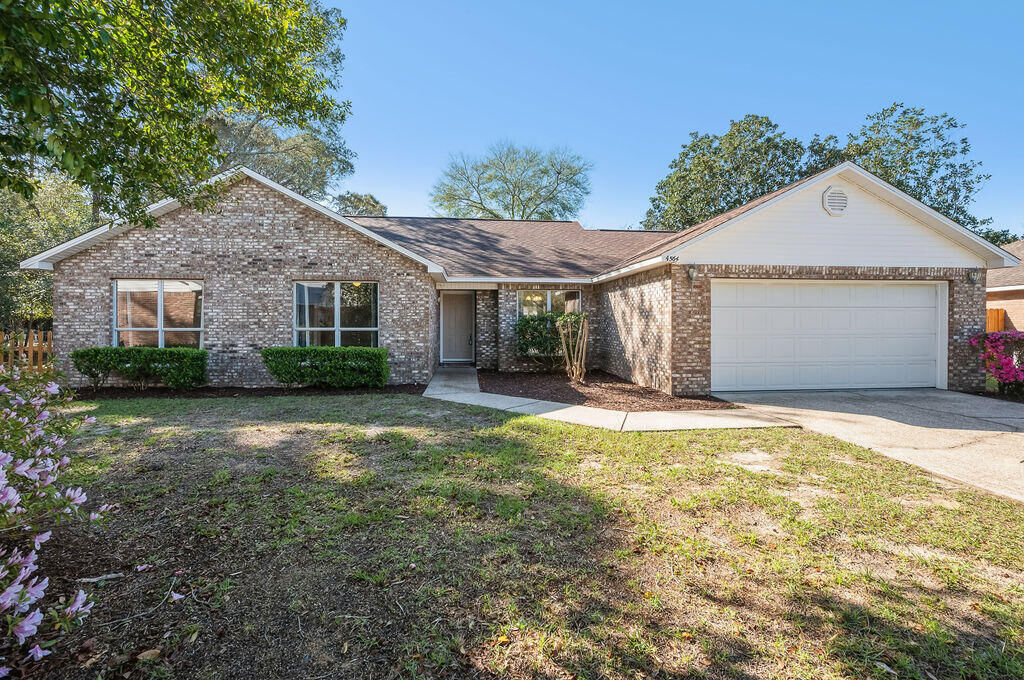 Property Photo:  4564 Knollwood Lane  FL 32578 