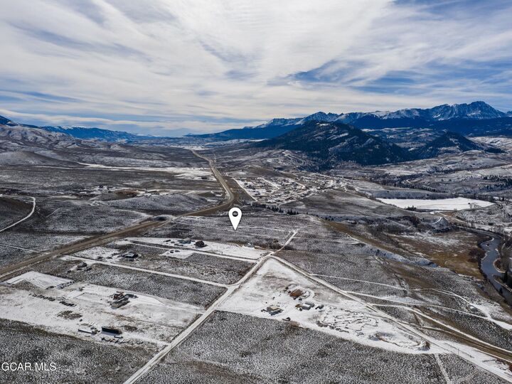 Property Photo:  700 County Road 1001  CO 80459 