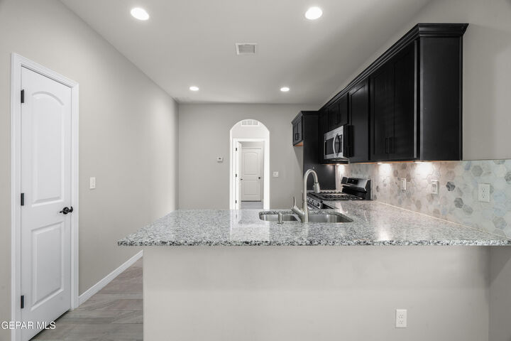 Property Photo:  14805 Pebble Hills Boulevard  TX 79938 