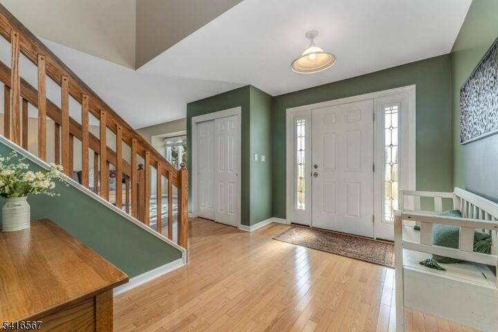 Property Photo:  34 Aberdeen Circle  NJ 08822 