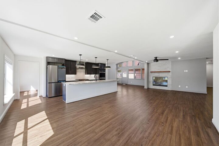 Property Photo:  2519 Tannehill Drive  TX 77008 