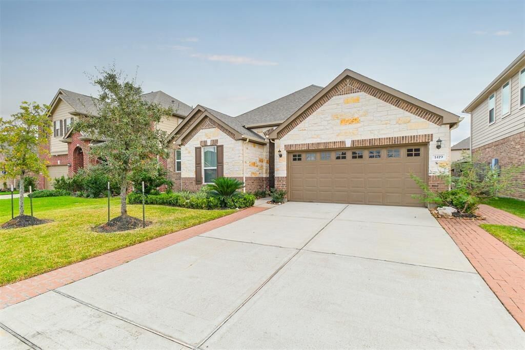 Property Photo:  1419 Wheatley Hill Lane  TX 77494 