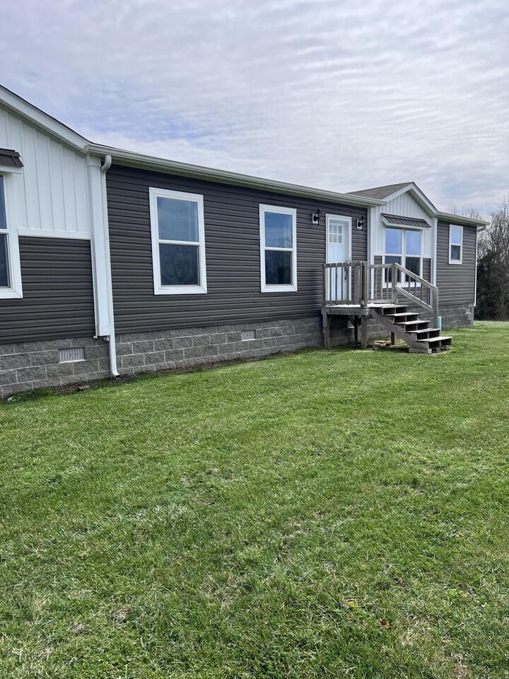 Property Photo: 12195 Hwy 587 KY 41311