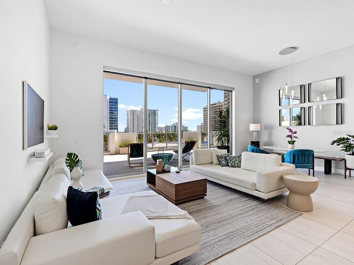 Property Photo:  301 Quay Commons 509  FL 34236 
