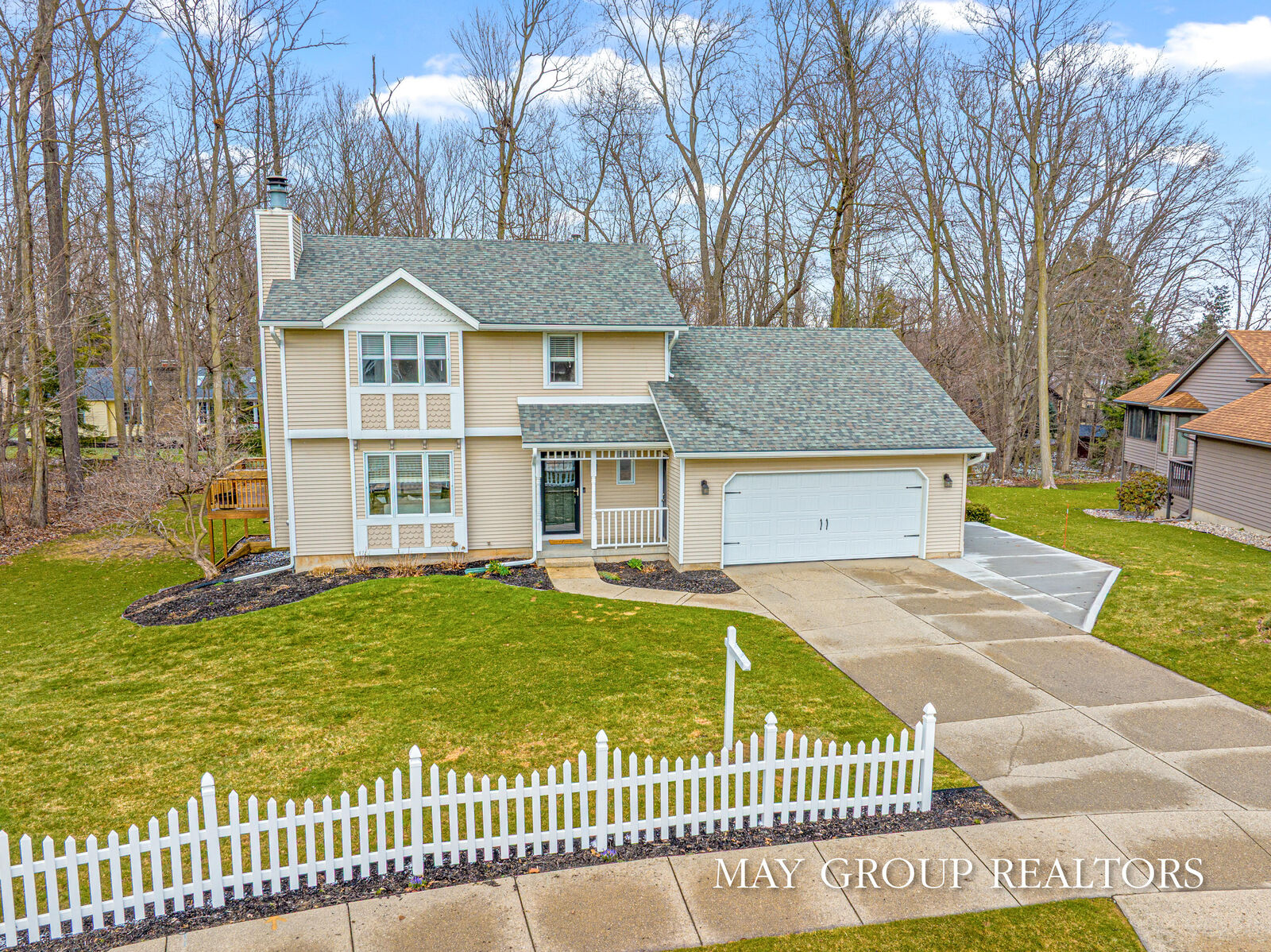 Property Photo:  2673 87th Street SW  MI 49315 