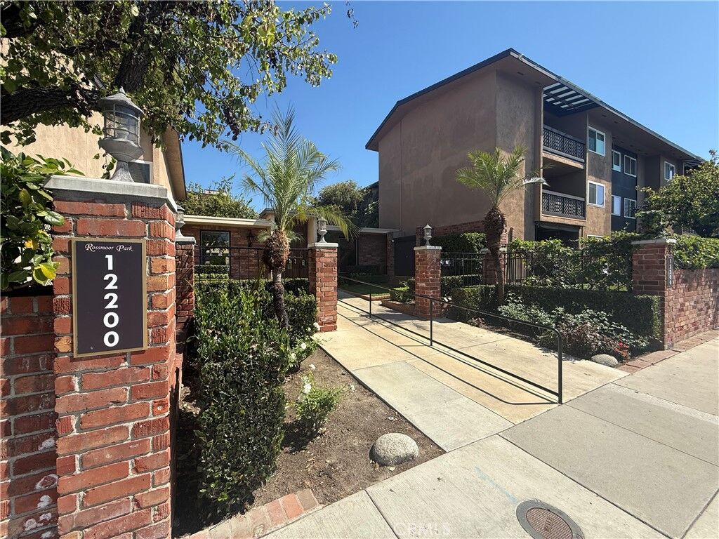 Property Photo:  12200 Montecito Road D221  CA 90740 