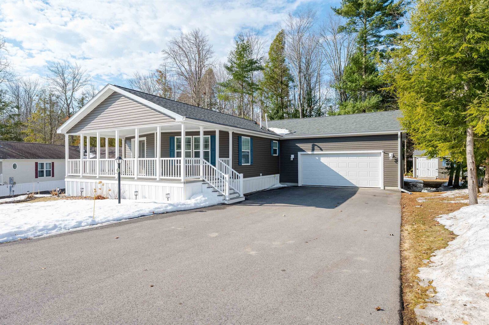 Property Photo:  46 Blair Drive  NH 03868 