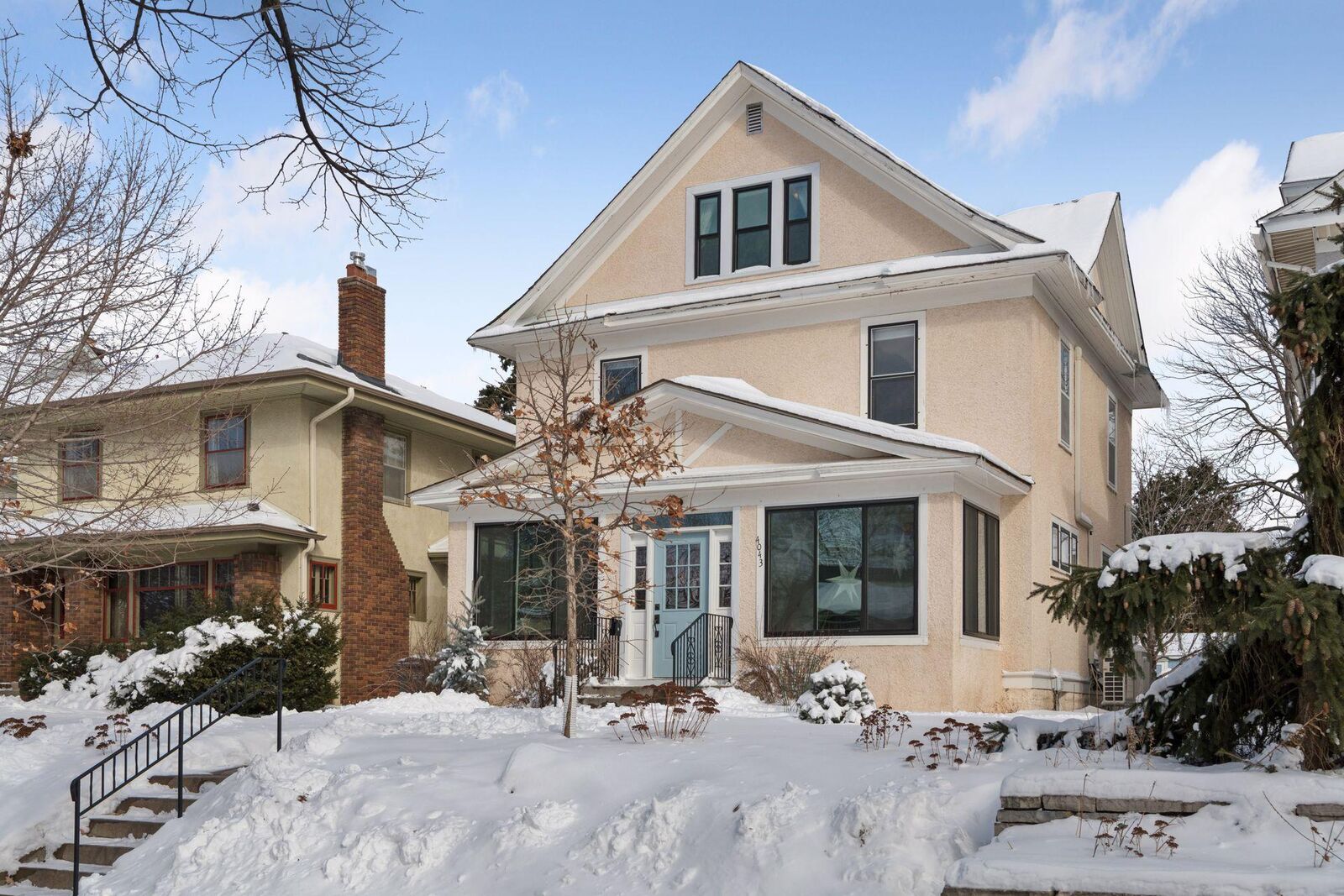 Property Photo:  4043 Pillsbury Avenue S  MN 55409 