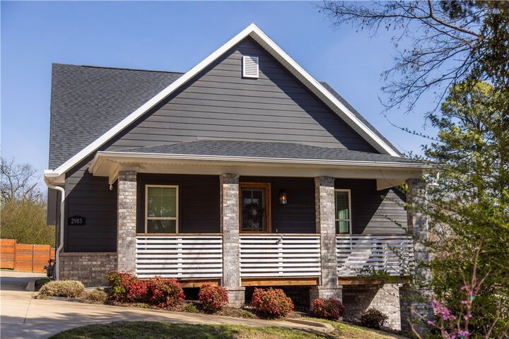 Property Photo:  2983 N Old Wire Road  AR 72703 