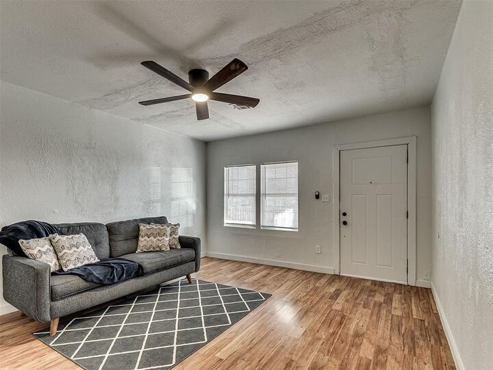 Property Photo:  1229 N Meta Street  OK 73107 