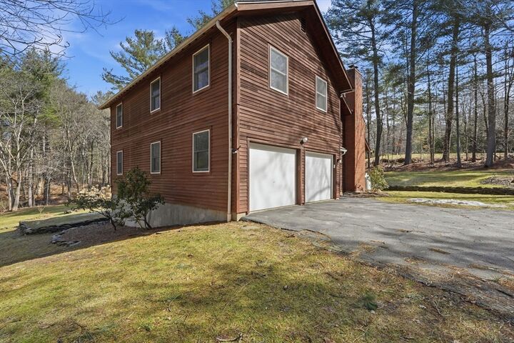 Property Photo:  6 Madison Ave  MA 01073 