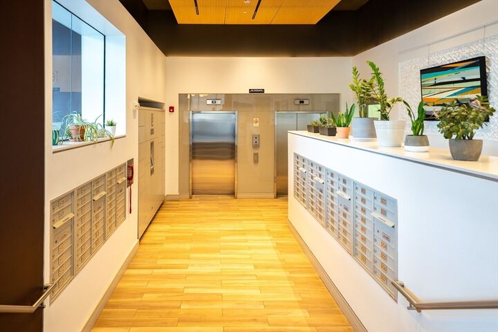 Property Photo:  180 Telford St 605  MA 02135 