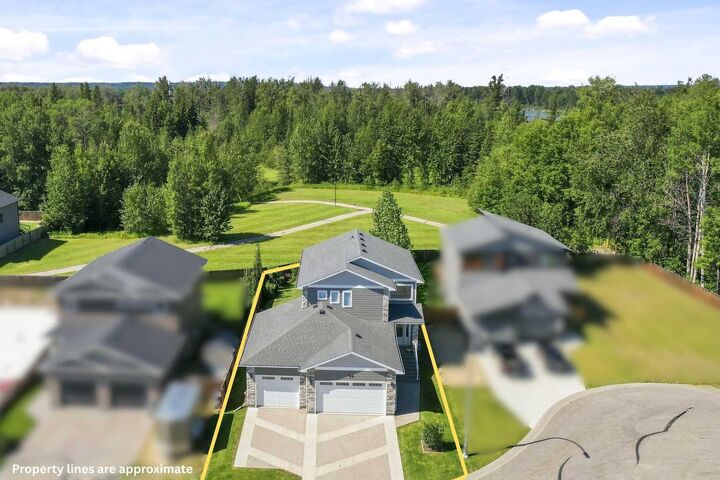 Property Photo: 60 Pritchard Drive AB T7S 0G3