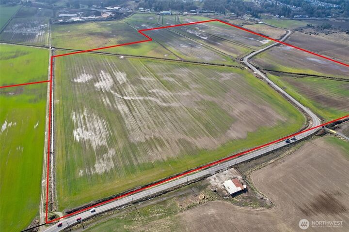 Property Photo:  6910  Marsh Road  WA 98296 