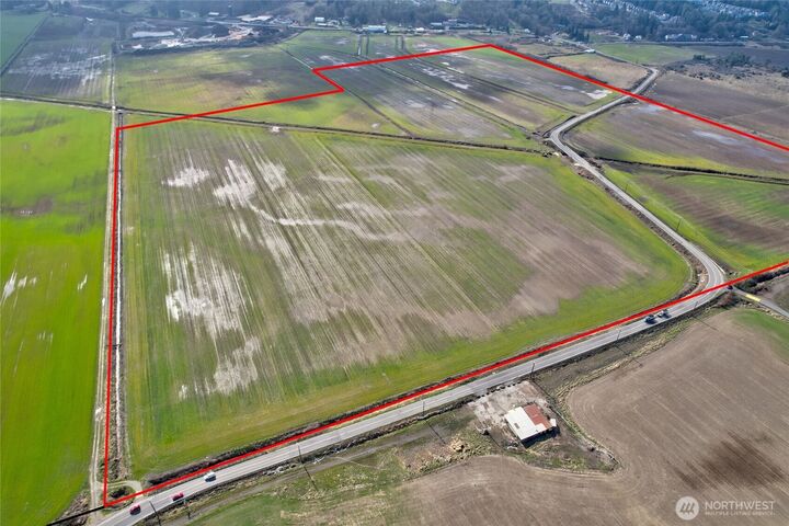 Property Photo:  6910  Marsh Road  WA 98296 