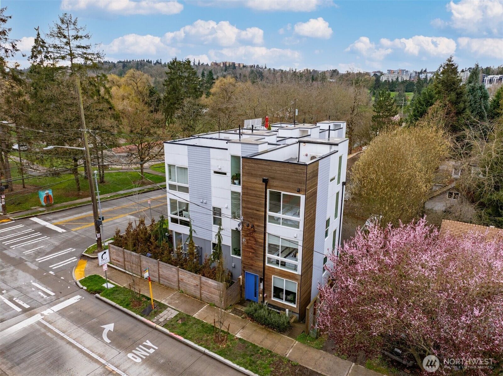 Property Photo:  4155  Delridge Way SW  WA 98106 