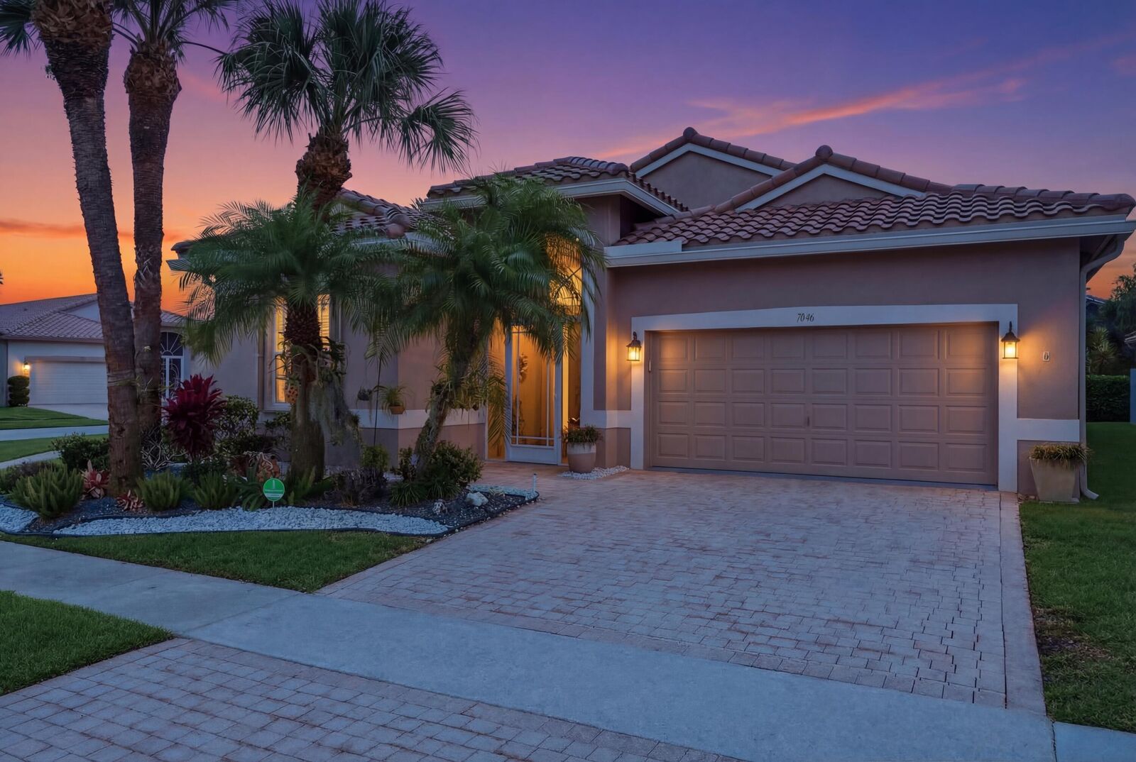 Property Photo:  7046 Haviland Circle  FL 33437 