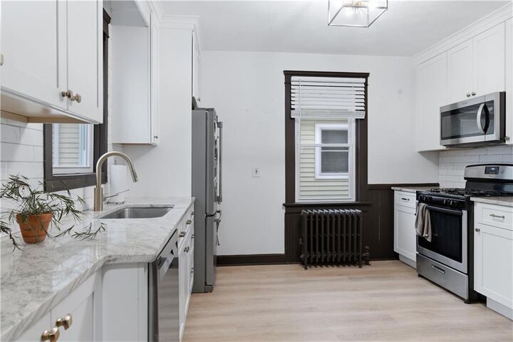 Property Photo:  44 Holburn Avenue  RI 02910 