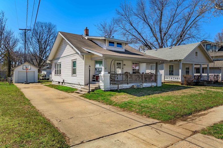 Property Photo:  515 W Olive  KS 67042 