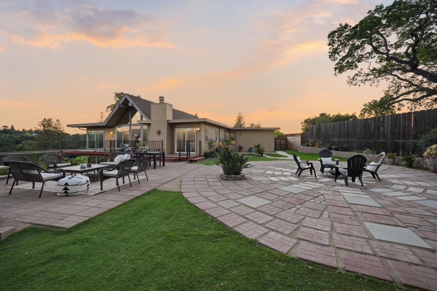 Property Photo: 15605 Oakridge Court CA 95037