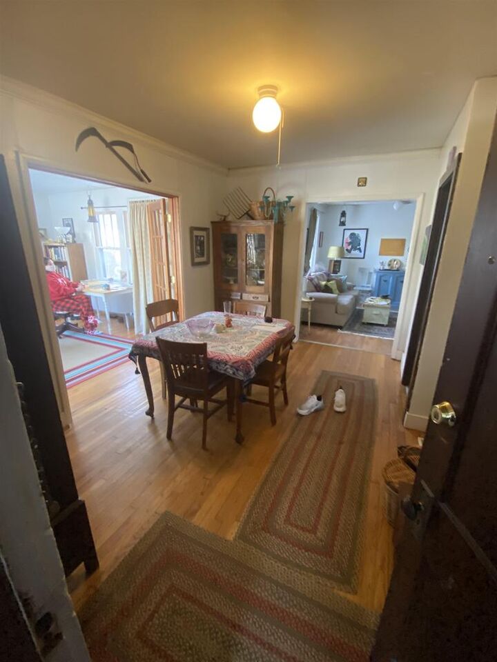 Property Photo: 1043 Jenifer Street WI 53703