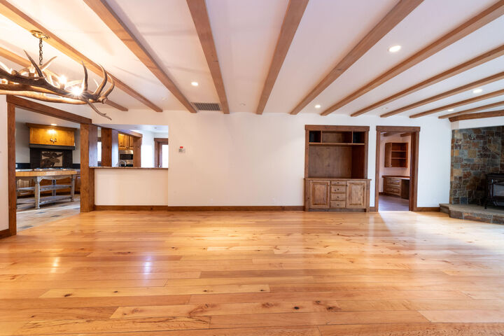 Property Photo:  200 E Canyon Run Blvd  ID 83340 