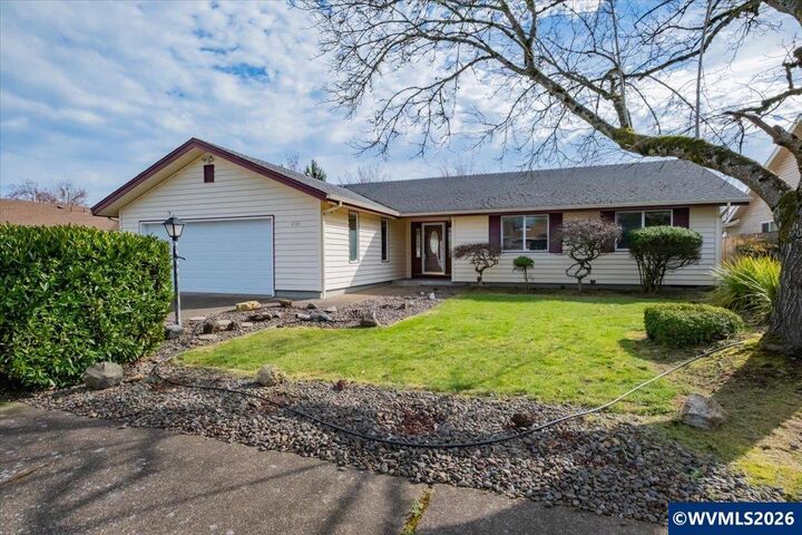 Property Photo:  4149 Evergreen St SE  OR 97322 