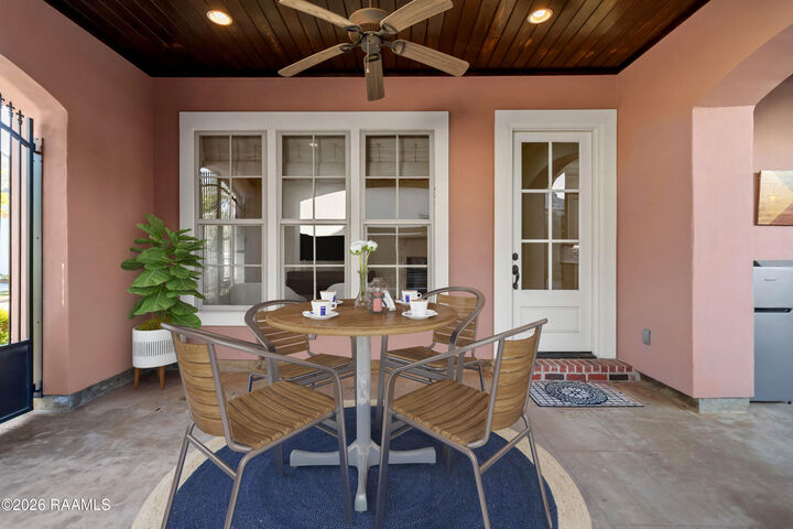 Property Photo:  106 Tortola Lane  LA 70592 