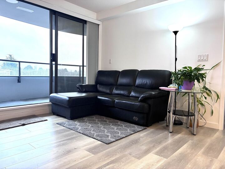 Property Photo: 6611 Cooney Road 607 BC V6Y 4C5