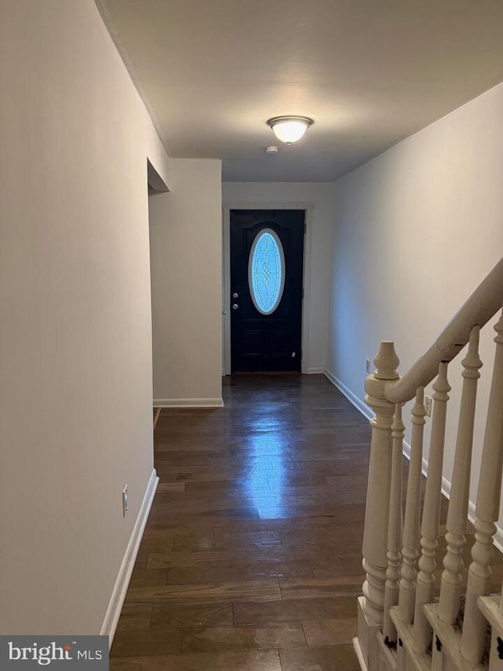 Property Photo:  26 S Market Street  PA 17020 