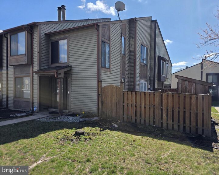 Property Photo: 7103 Split Rail Lane MD 20707