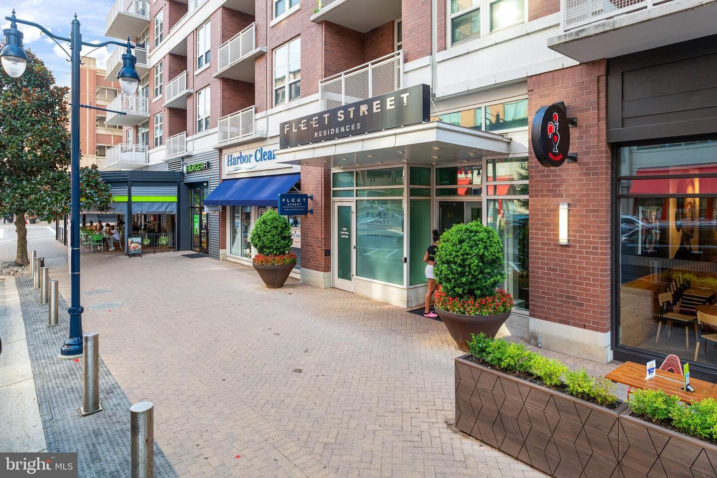 Property Photo: 157 Fleet Street 703 MD 20745