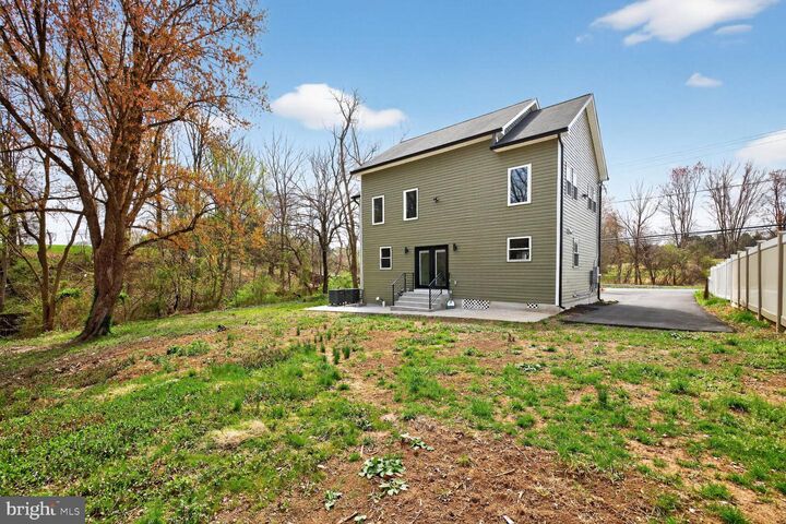 Property Photo:  15001 Darnestown Road  MD 20874 