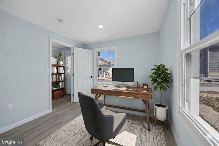 Property Photo:  6 W Griffith Street  NJ 08069 