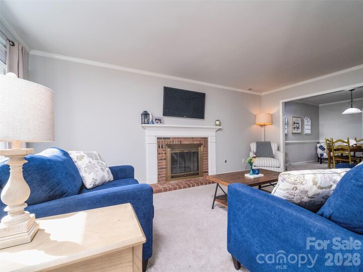 Property Photo: 2039 Union Road E NC 28054