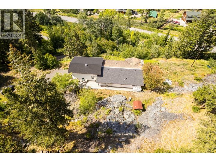 Property Photo:  3104 Panorama Drive  BC V1K 1J4 