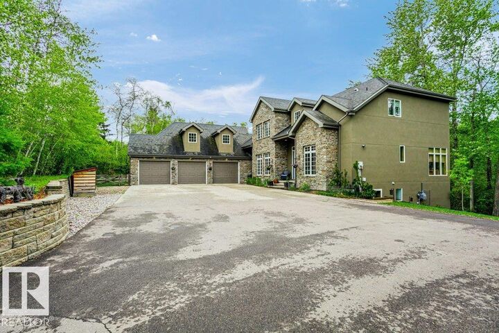 Property Photo:  19 51222 Rge Rd 260  AB T7Y 1B1 