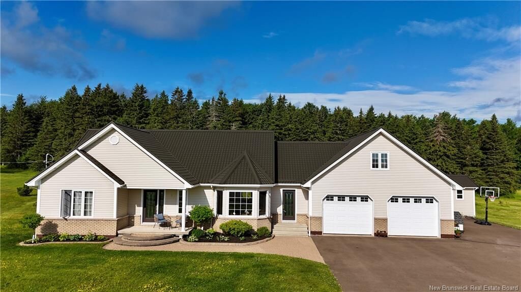 Property Photo: 32 Falconer NB E4V 1Y5