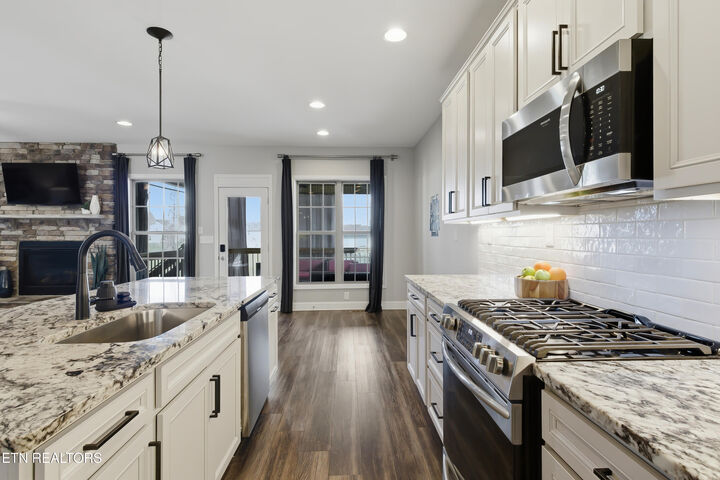 Property Photo:  2663 Windjammer Lane  TN 37932 