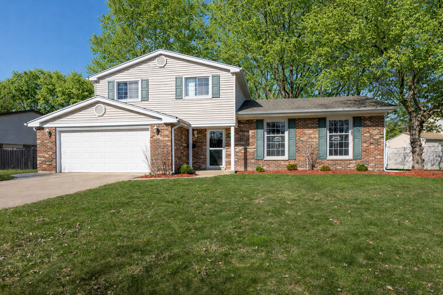 Property Photo:  1615 S Harvard Avenue  IL 60005 