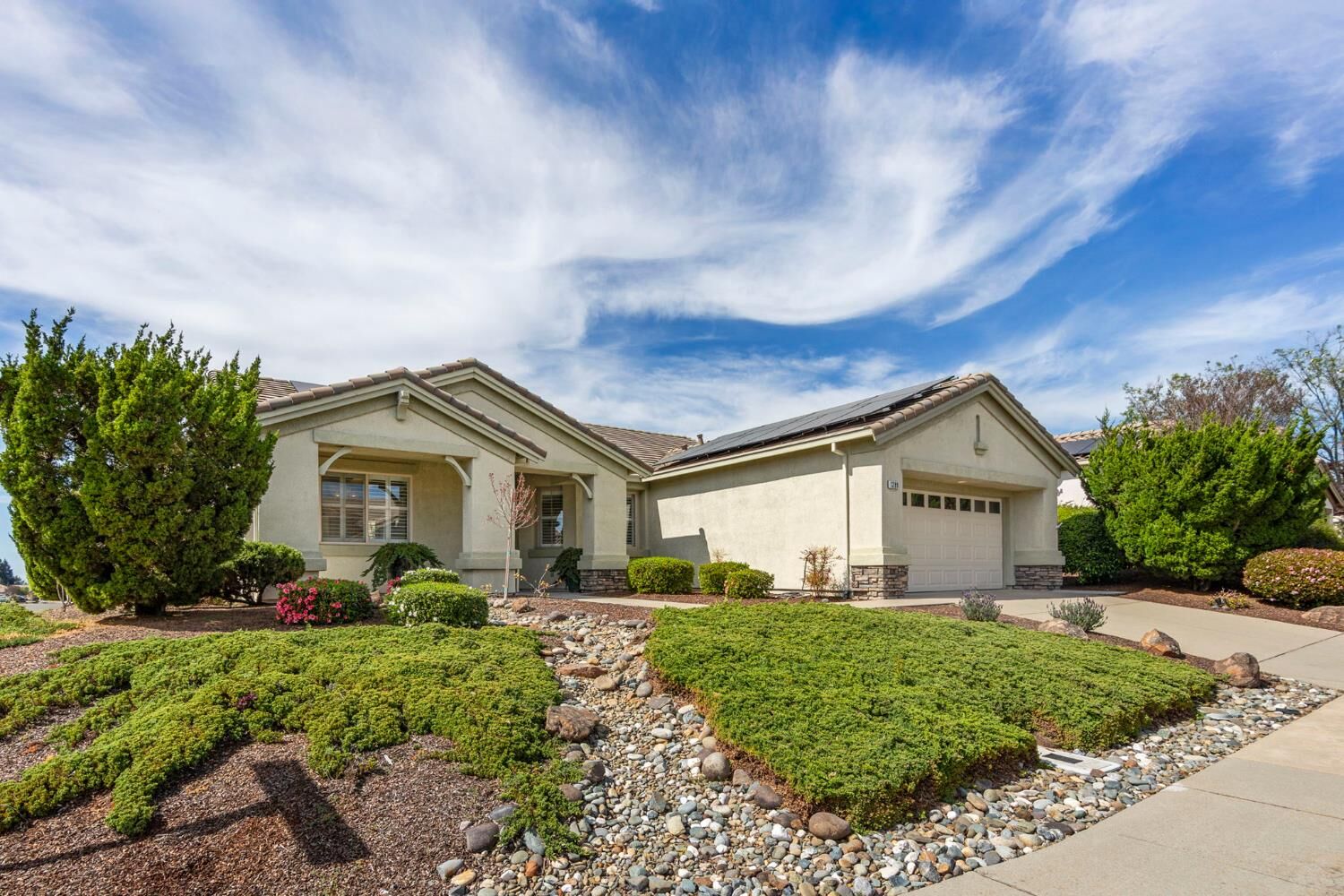 Property Photo:  1289 Magnolia Lane  CA 95648 