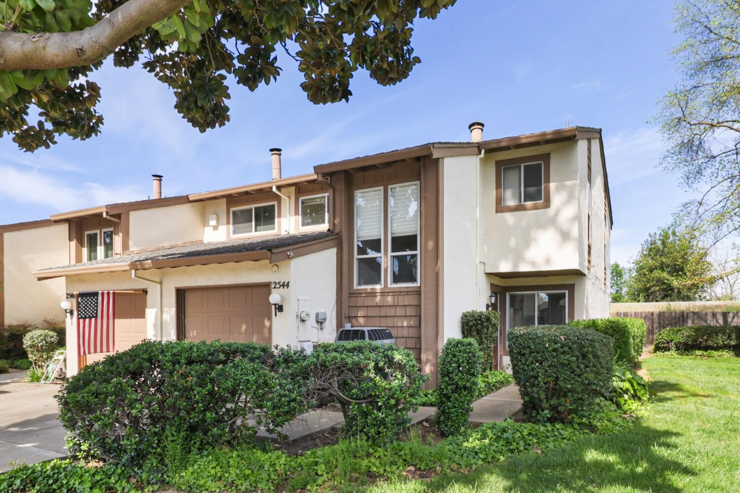 Property Photo:  2544 Rio Bravo Circle  CA 95826 