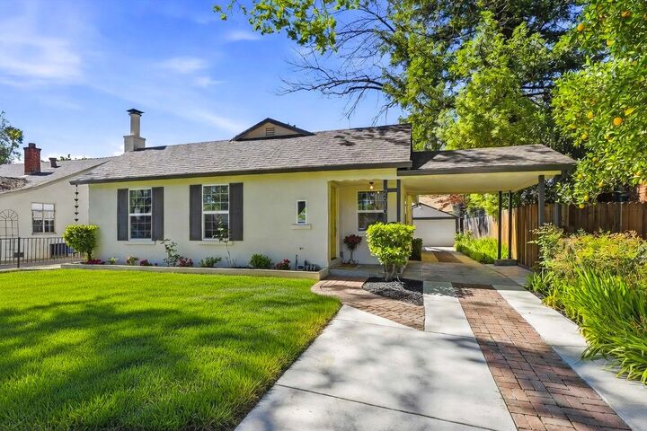 Property Photo:  2610 14th Street  CA 95818 