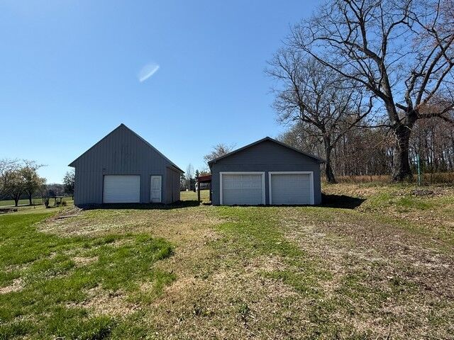 Property Photo:  469 Fred Cooper Rd  TN 37110 