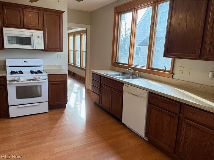 Property Photo:  365 S Prospect Street  OH 44256 