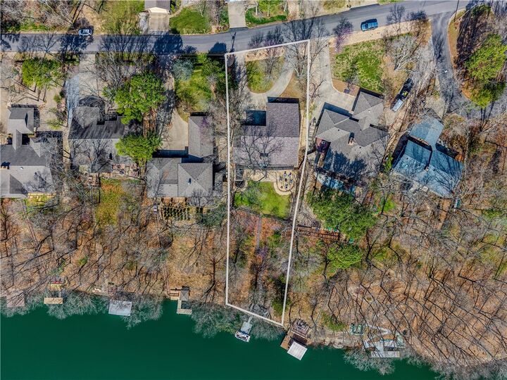 Property Photo:  29 Newquay Lane  AR 72714 