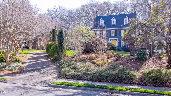 Property Photo: 216 Cobblestone Drive NC 27516