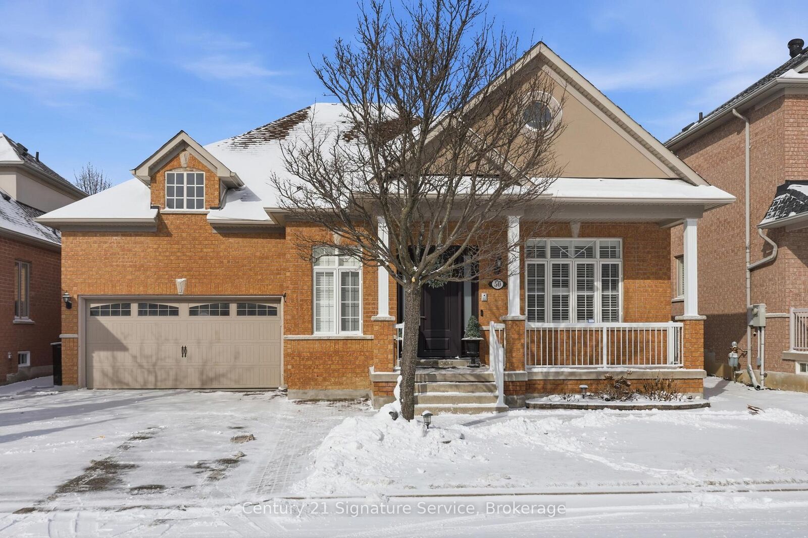 Property Photo:  50 Chateau Drive  ON L4H 3A1 