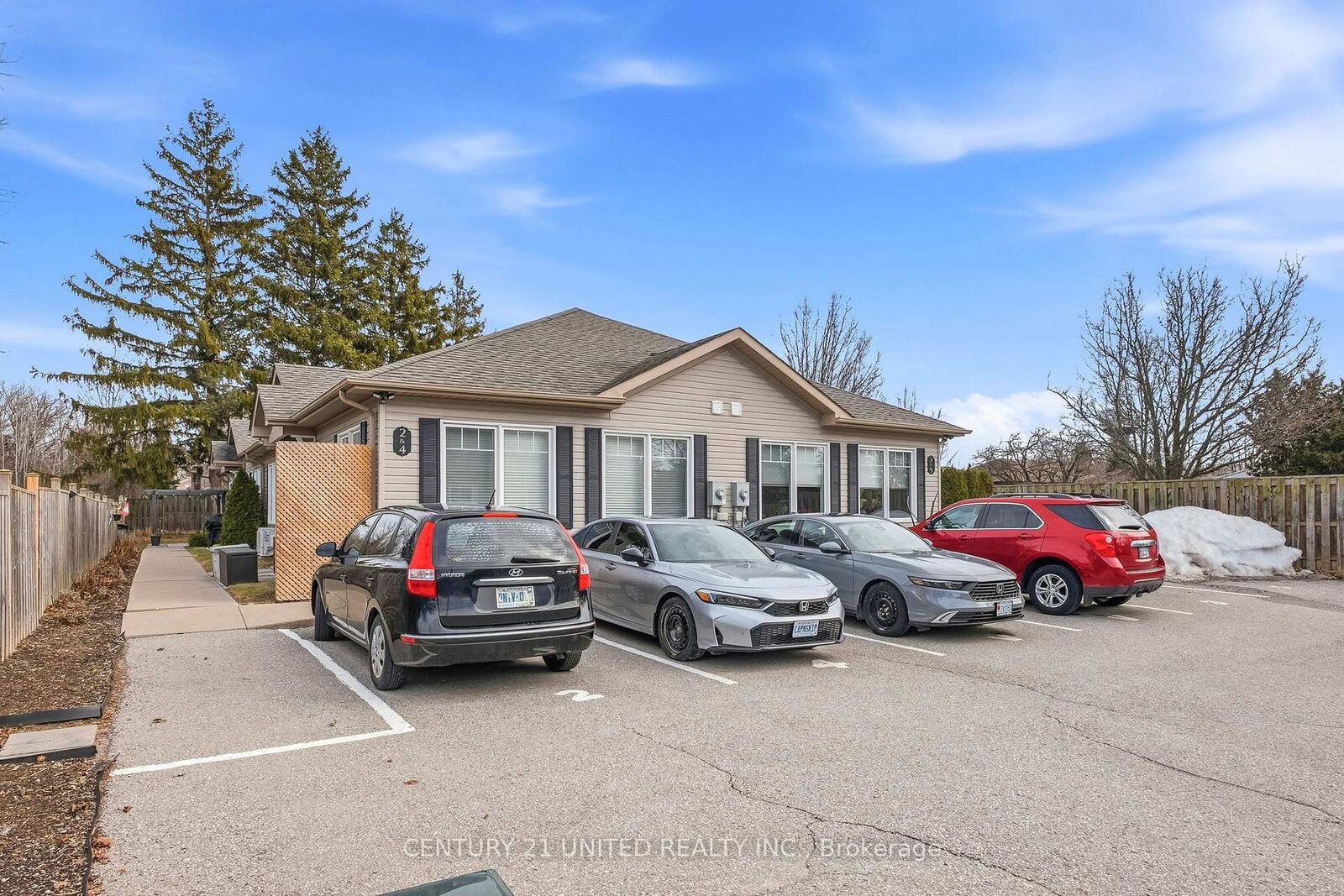 Property Photo: 774 Ontario Street 4 ON K9A 3C5