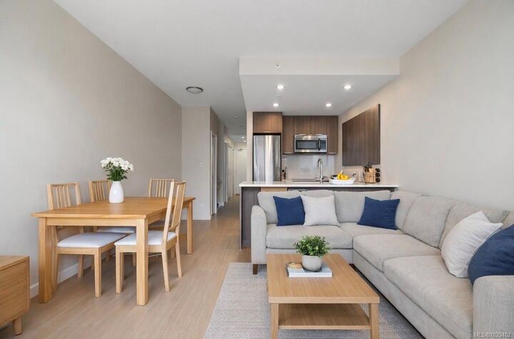 Property Photo: 728 Yates St 610 BC V8W 0C8